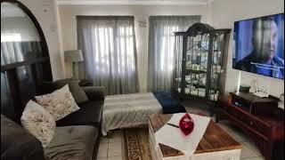 Charming 2 bed house with flatlet only steps from the beach [upl. by Cloots]