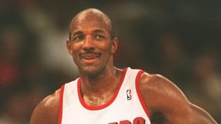 Clyde Drexler dunks it on 77 Manute Bol ᴴᴰ [upl. by Aaronson]