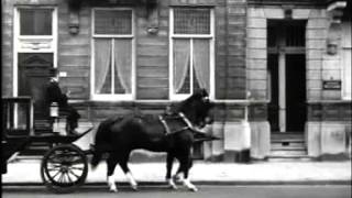 1961 Afbraak Galerij van het afgebrande Paleis voor Volksvlijt te Amsterdam  oude filmbeelden [upl. by Lluj]