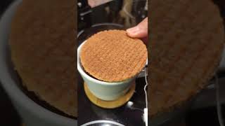 how dutch people eat stroopwafelsstroopwafelsshort [upl. by Osrit]