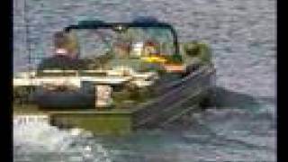 GAZ 46 Amphibious on large lake May 2008 [upl. by Bluma]