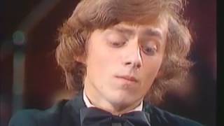 Krystian Zimerman plays Chopin Mazurka Op 24 No 1  1975 International Chopin Competition [upl. by Massiw915]