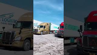 25183 Xe Freightliner Cascadia DD15 6X4 [upl. by Eamaj]