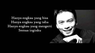 Anuar Zain  Ajari Aku  Lirik [upl. by Spense]