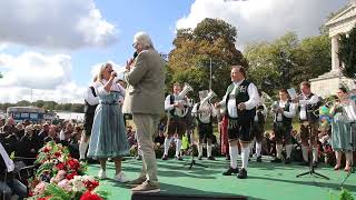 Standkonzert der Wiesnkapellen auf dem Münchner Oktoberfest [upl. by Daniela]