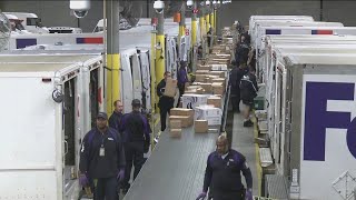 FedEx customers frustrated as packages delayed or lost ahead of the holiday season [upl. by Nirad756]