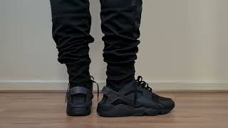 NIKE AIR HUARACHE TRIPLE BLACK ON FOOT [upl. by Yralam]