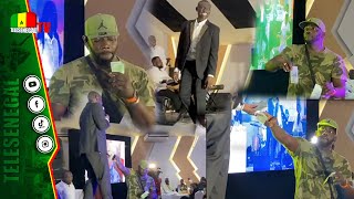 Incroyable  Niang Kharagne Lo zappe Wally Seck et offre 1 million à Pape Diouf [upl. by Sillsby]