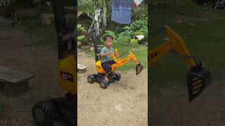 Om telolet🤣🤣viralvideo automobile ecavator shortvideo excavator shorts [upl. by Odranreb]