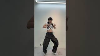 너무 중독된다 TONY jigglin jigglin챌린지 양치질댄스 신곡 dance dancekpop kpop [upl. by Ardy]