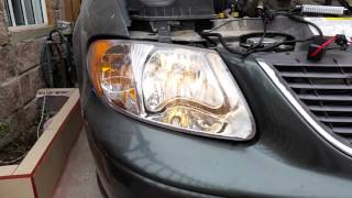 LightingRoads HID BIXENON 9007 55W 8000K UL CHRYSLER VOYAGER [upl. by Scharaga]