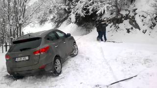 Hyundai ix35 in snow [upl. by Gnous]