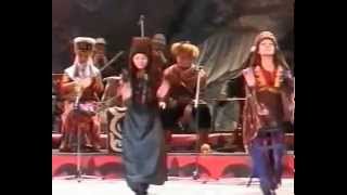 Ordo Sahna  Kyrgyz Folk song and dance quotOp maidaquot in Moscow [upl. by Arised]