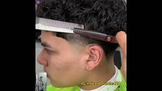 Taper fade medío pasó a paso😱😱 Tutorial para principiantes videos barbershop tutorial viral [upl. by Neelyad]