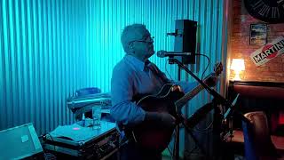 Paddy Byrne singing The Hucklebuck in Boylans Ardee  1st September 2023 [upl. by Jacinda]