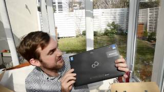 Fujitsu Stylistic Q704 im Unboxing 4K UHD [upl. by Owen]