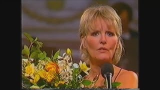 PETULA CLARK IN CONCERT RAH LONDON 1983 PART 4 END [upl. by Lleoj]