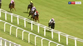 Expensive KINGMAN filly FLAMING STONE wins well at Newbury under Oisin Murphy [upl. by Yevrah]