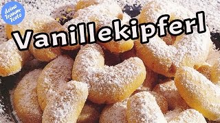 Vanillekipferl Rezept Einfach amp Schnell  Plätzchenrezepte  Kekse backen  Plätzchen backen [upl. by Atekram]