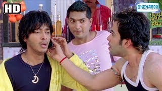 Funny comedy scene of Tusshar Kapoor amp Shreyas Talpade from Golmaal Return 2008  Ajay Devgn [upl. by Innos]