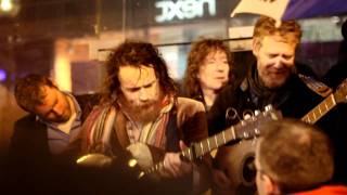 Damien Rice amp Glen Hansard  Cannonball Busking on Grafton St Christmas Eve [upl. by Belding]