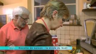 Recette de saison  Dinde de Noël à la farce fine et aux marrons [upl. by Thurber135]