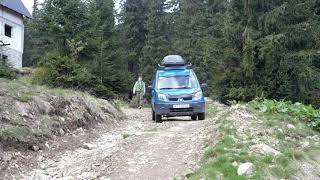 Renault kangoo 4x4 offroad [upl. by Niuq193]