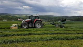 1 Schnitt 2017 Mähen mit Steyr CVT 6155 und Krone EasyCut F 320 und Krone Easy Cut 3210 CV [upl. by Suravart672]