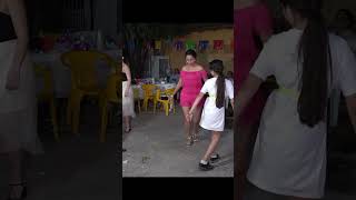 QUE HERMOSO BAILAN ZAPATEADO ESTAS BELLEZAS CALENTANASviral fiesta videoshort [upl. by Reave754]