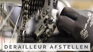 Achter derailleur afstellen  Racefiets mtb fiets af stellen [upl. by Ekal]