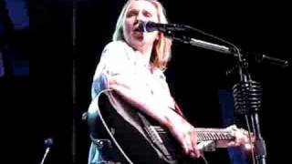 Melissa Etheridge at Foxwoods  Like the Way I do Part 1 [upl. by Hoopen]