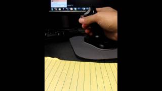 3M Ergonomic Mouse Optical USB PS2 Compatible Small Size Black EM500GPS [upl. by Ruskin]