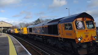 part 1 totton yard to totton yard snow and ice treatment topped and tailed by za72366723 and 66772 [upl. by Asilanom]