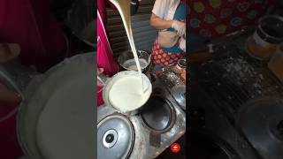 Poormans Pancake Khanom Thangtaēk in A Thai Festival [upl. by Bethina]