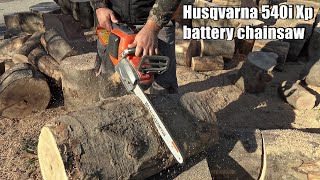 Husqvarna 540i Xp la lemne de fag uscat Battery Chainsaw firewood beech logs [upl. by Margarethe]