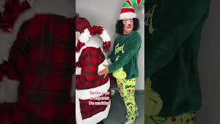 Santa y el Grinch viralvideo santa elgrinch [upl. by Ilahtan632]