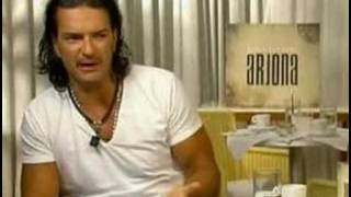 Ricardo Arjona y el dueto con Marta Sanchez [upl. by Eirruc]