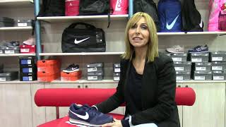 NIKE MD RUNNER 2 HOMBRE  Zapatillas Azul Marino Nike  Distribuidor Oficial en Valencia 2019 [upl. by Yeleak]