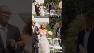 Alina läuft mit ihrem Vater zur Hochzeit ein💍😭 jonathanundalina couple couplegoals hochzeit [upl. by Gilda]