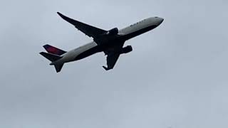 Rainy SeaTac Plane Spotting 452024 [upl. by Gran276]