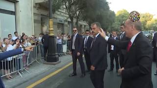 Erdoğan Azerbaycanda makam arabasından indi ve sokaklarda yürüdü [upl. by Madelle]