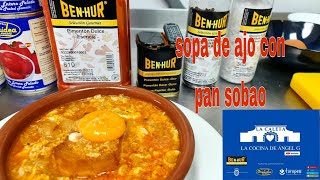 Sopa de ajo con pan sobao [upl. by Retsevlis]