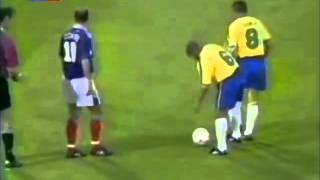 Roberto Carlos Gool  Roberto Carlos Amazing Goal [upl. by Artek]