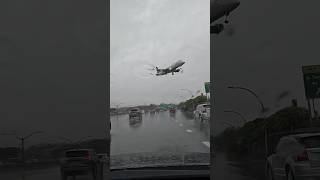 Cross Wind Landing heavyrain crosswindlanding [upl. by Lletnuahs]