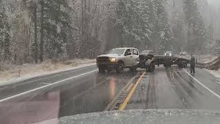 Wenatchee Cashmere  Leavenworth PNW Bluette Pass 1112024 Gooseneck Transporter Wreck Jack Knife [upl. by Mccord]