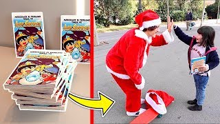 PAPA NOEL EN SKATE REGALA EL LIBRO DE LOS COMPAS 🎅🎁 ESPECIAL NAVIDAD [upl. by Edualc513]