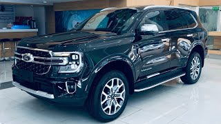 Ford Everest Titanium 20L BiTurbo 4WD 10 AT  Interior and Exterior  Black Color [upl. by Lonee845]