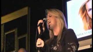 Trisha Yearwood  Shes In Love With The Boy [upl. by Leiser]