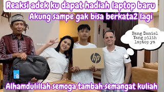 REAKSI ADEK KU DAPAT HADIAH LAPTOP BARU  AKUNG SAMPE GAK BISA NGOMONG APALAGI [upl. by Prima]