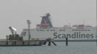 Ferry FS Sassnitz in Mukran Scandlines [upl. by Wendin]